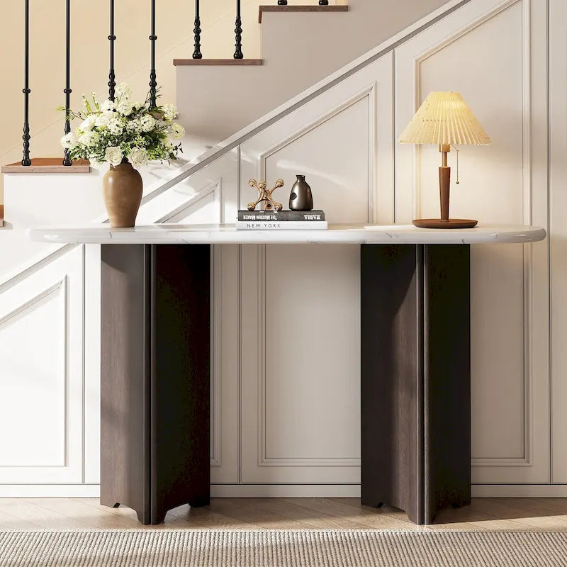 Console d'entrée, table avec plateau ovale en faux marbre pour l'entrée