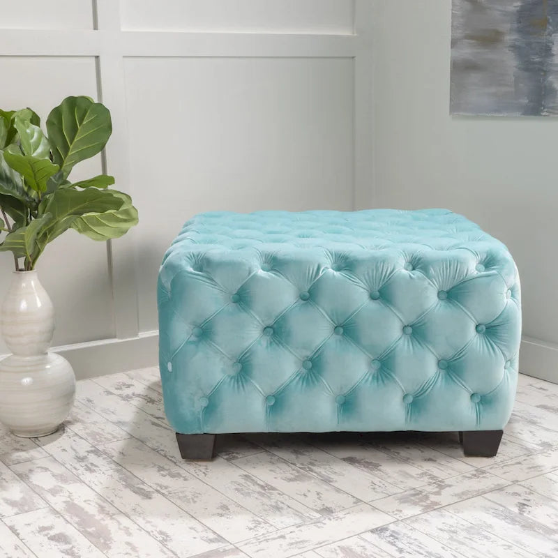 Pouf en velours capitonné Jaymee Modern Glam de Christopher Knight Home