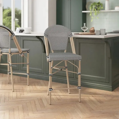 Lot de 2 chaises de bistro empilables avec structure en métal et assise en PE