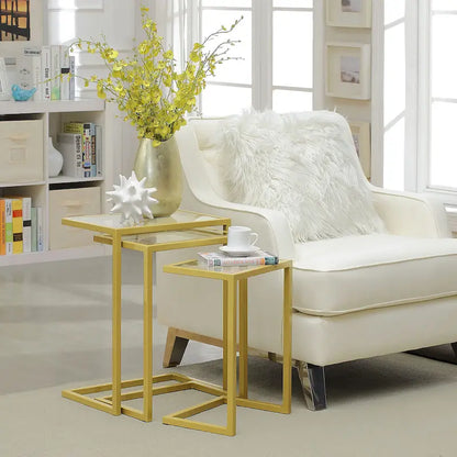 Ensemble de tables gigognes Addison de Carolina Living - Plateau en verre - Piètement chromé