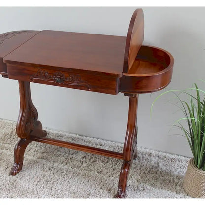 Table à écrire Windsor sculptée avec tiroirs