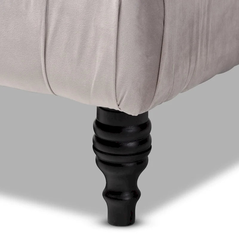 Pouf cocktail en velours transitionnel