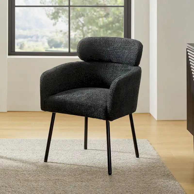 Chaise de salle à manger moderne Amos en bouclette avec pieds réglables par HULALA HOME