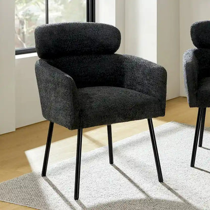 Chaise de salle à manger moderne Amos en bouclette avec pieds réglables par HULALA HOME