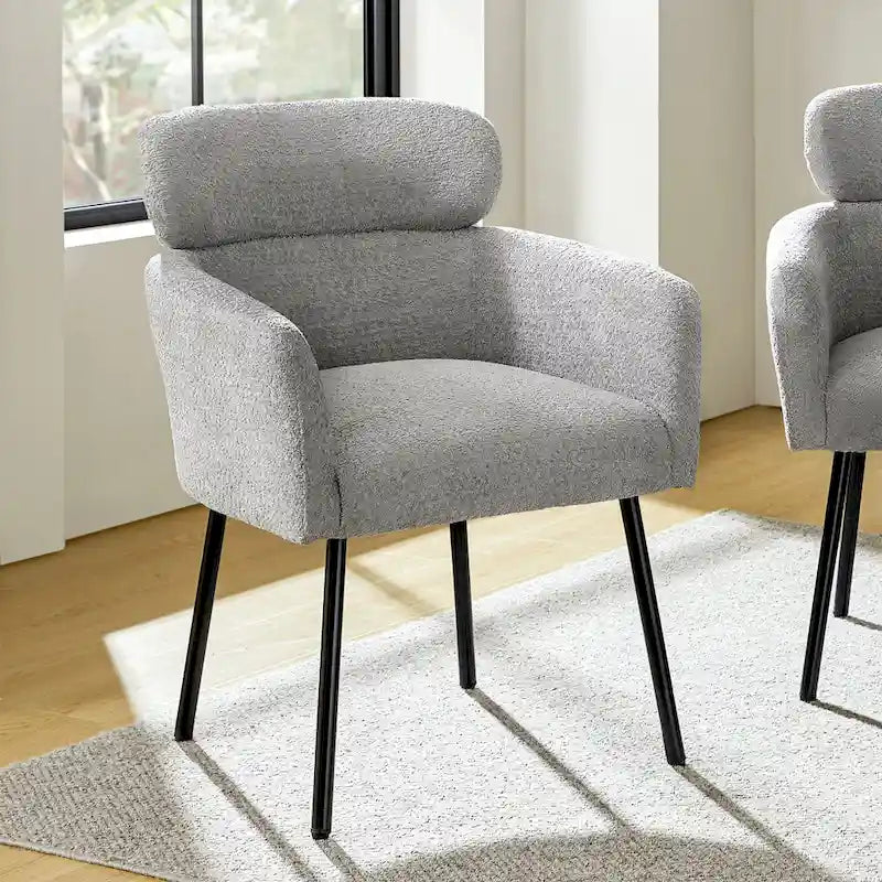 Chaise de salle à manger moderne Amos en bouclette avec pieds réglables par HULALA HOME