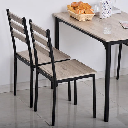Ensemble de salle à manger moderne HOMCOM 5 pièces en bois : 1 table et 4 chaises avec pieds en métal.