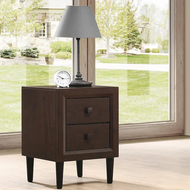 Table de chevet contemporaine en bois à 2 tiroirs Kaalaslupa par Carson Carrington