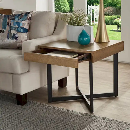 Table d'appoint Eldersley en bois avec un tiroir par iNSPIRE Q Modern