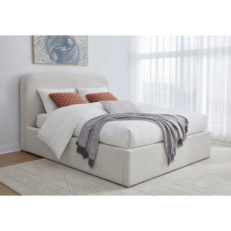 Lit plateforme capitonné blanc cassé en tissu ricotta bouclé