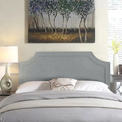 Tête de lit rembourrée en tissu Adeco avec clous décoratifs pour lit Queen
