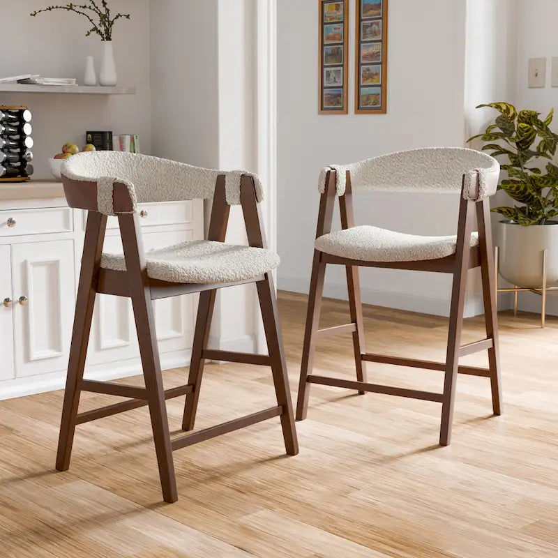 Ensemble table haute de comptoir 5 pièces en noyer, style milieu du siècle, de la marque Furniture of America Shaw, avec 4 chaises.