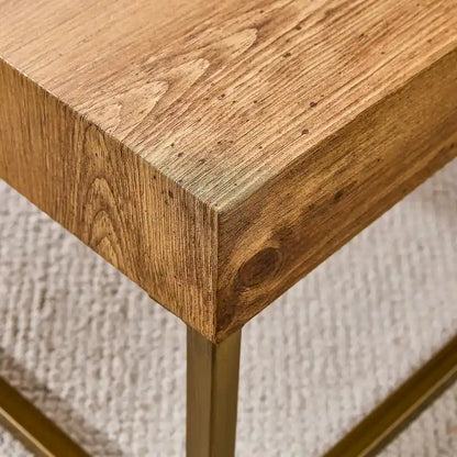 Table basse en bois naturellement élégante