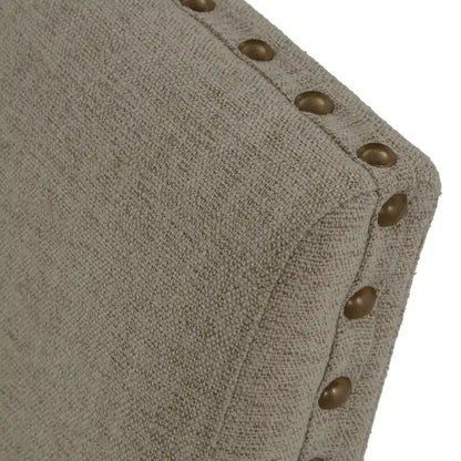 Fauteuil de salle à manger Tom 66 cm, polyester beige, clous décoratifs, bois massif marron