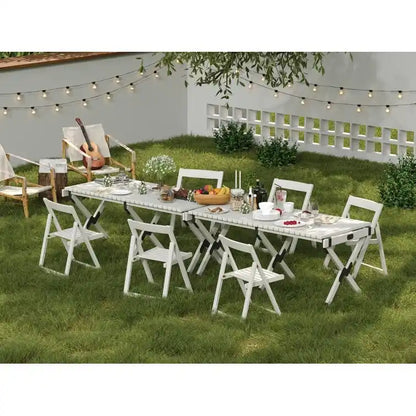 Ensemble de 2 chaises d'extérieur Stateside en bois résistant aux intempéries, pliables et compactes.